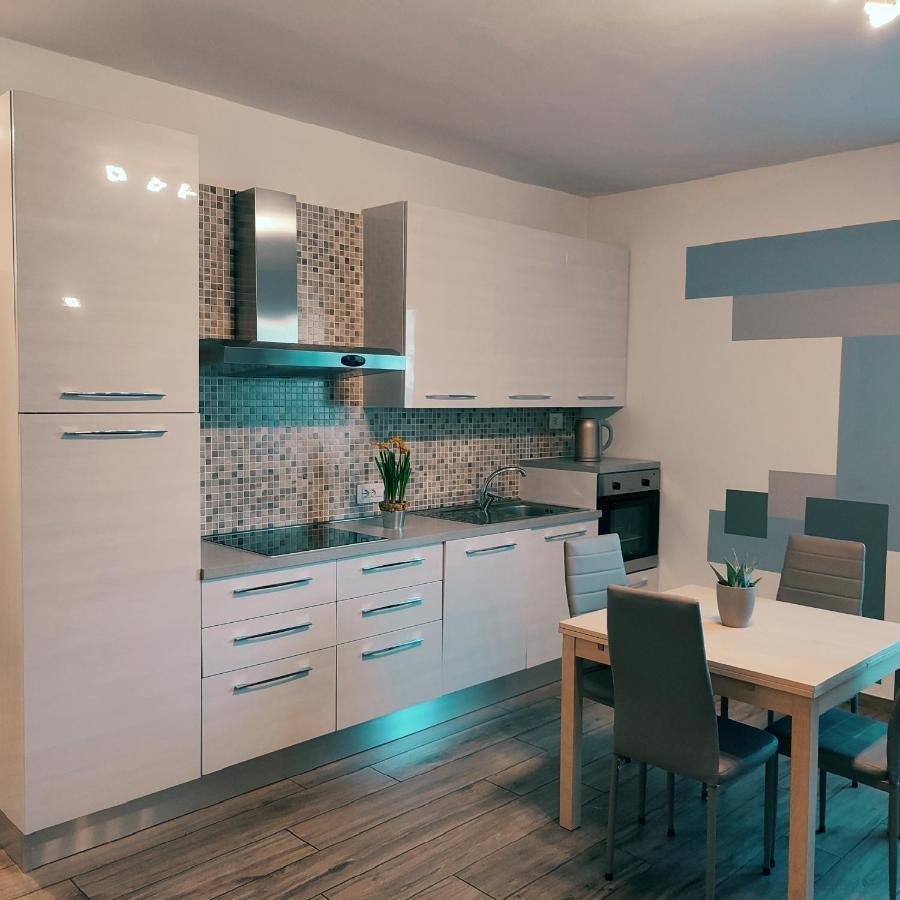 Casa Vacanze Da Marti Tirano Exteriér fotografie